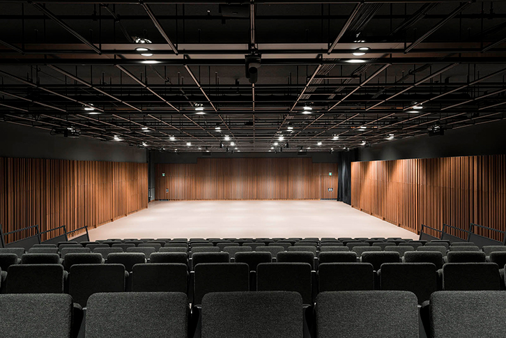 札幌文化芸術劇場 hitaru（クリエイティブスタジオ）