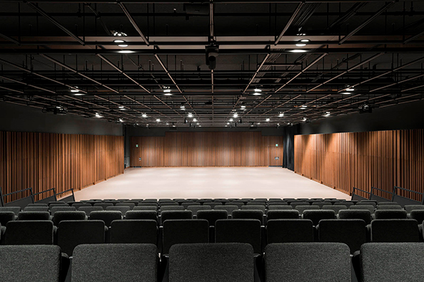 札幌文化芸術劇場 hitaru（クリエイティブスタジオ）