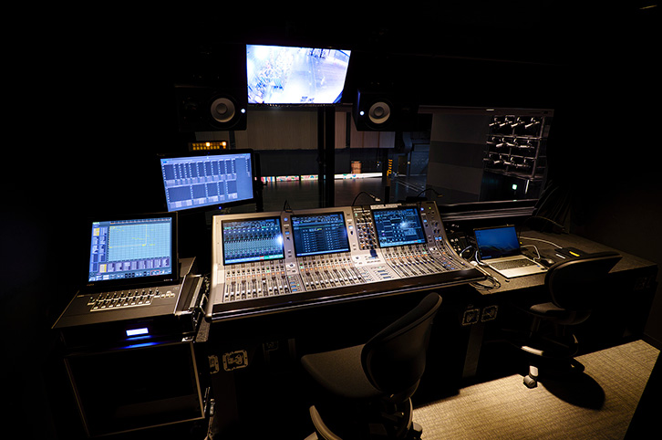 岡山芸術創造劇場ハレノワ 様 