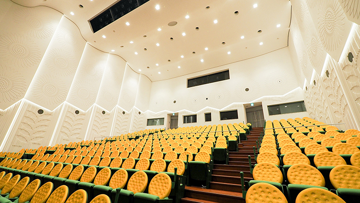 横浜市港南公会堂 様