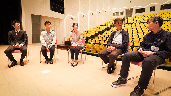 横浜市港南公会堂 様