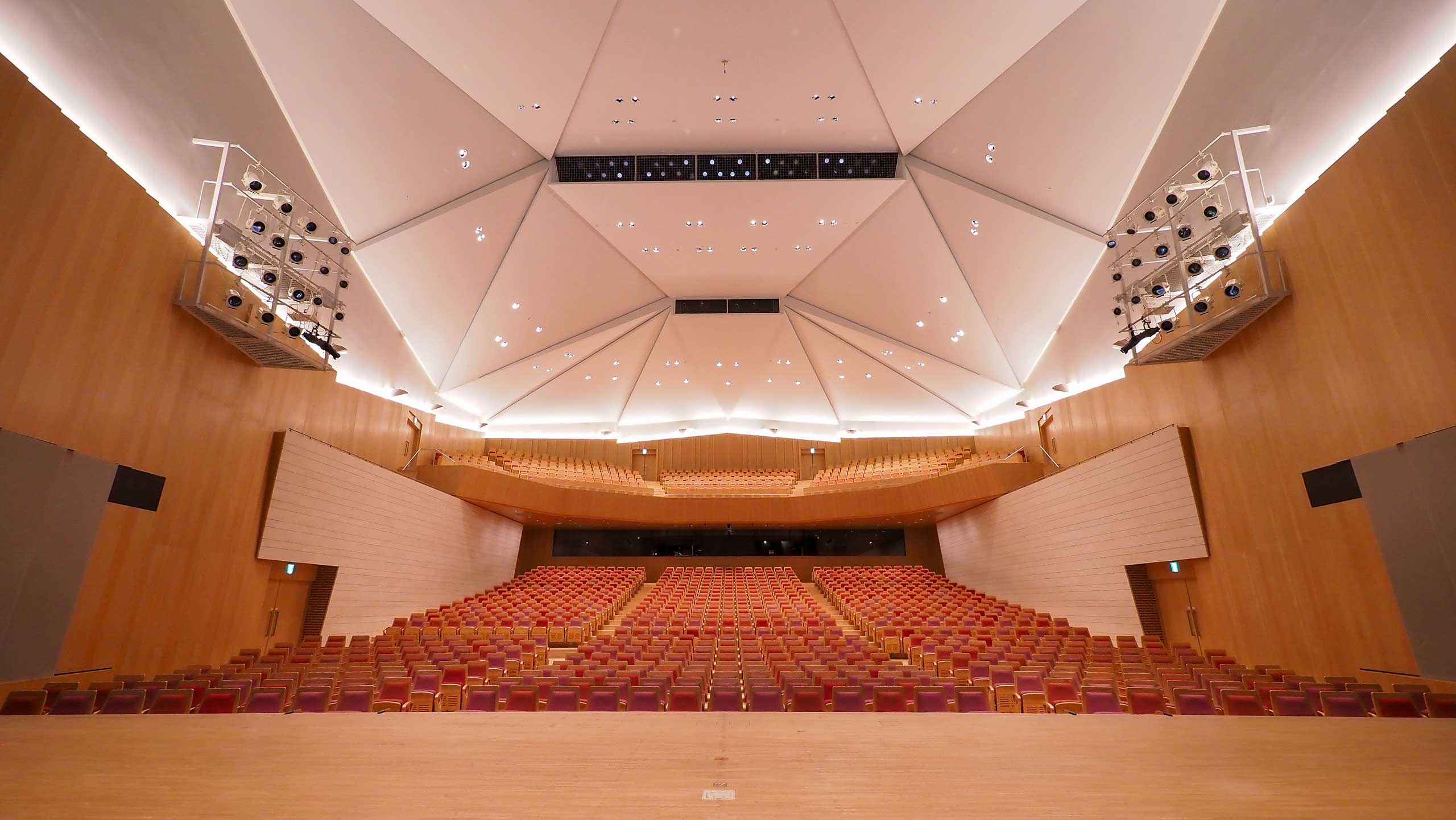 三原市芸術文化センター ポポロ 様