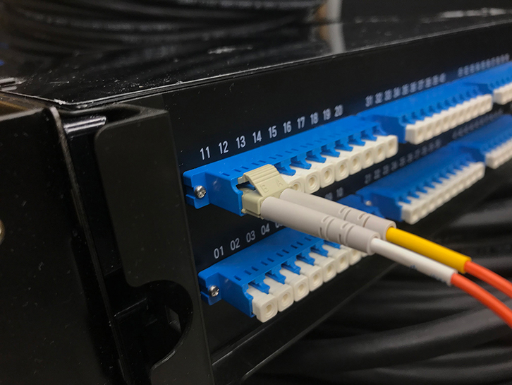 写真14　コネクター接続