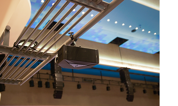 人はどうやって音の方向を感じるの？