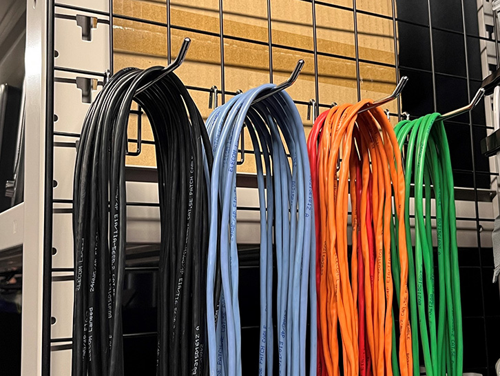 ケーブルの整理