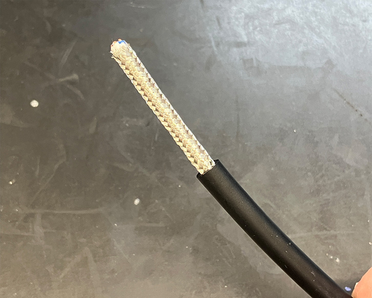 はんだ付けでマイクケーブルを作ってみよう