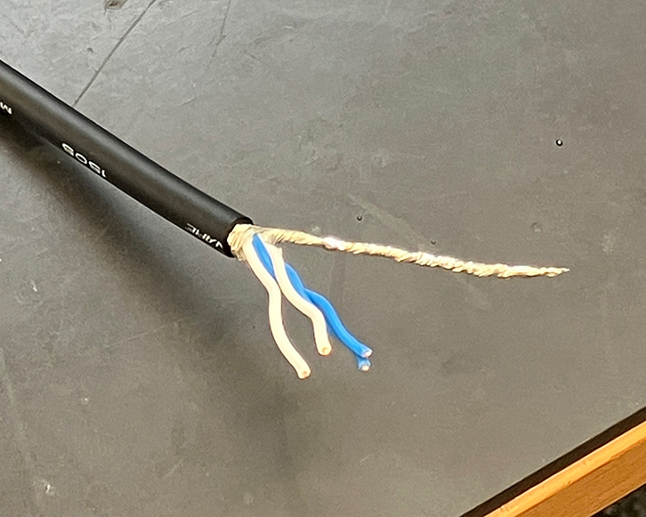 はんだ付けでマイクケーブルを作ってみよう